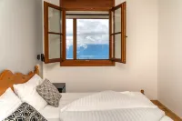 Luxescape-No 2306-Traumaussicht-Ski & Wandergebiet-Paragleiten-Langlauf-Parkplatz Hôtels à : Gemeinde Steindorf am Ossiacher See