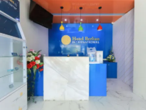 Hotel Berlian International Hotels in Krembangan