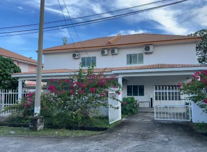 阿那亞別墅度假村（新遊客碼頭店）24h中國管家