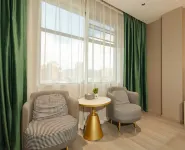 Tuke China Light House Hotel