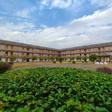 Dingnan Jiuqu Resort