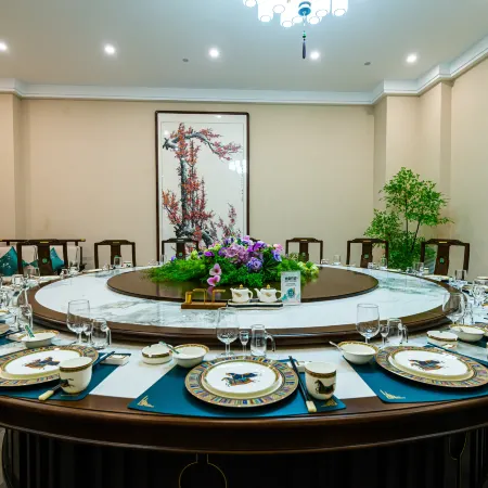 SanHeYuan Hot Spring Hotel