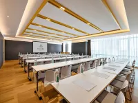 Magnotel Hotel (Shijiazhuang Pingshan) فنادق في بينغ شان