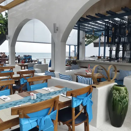 Chaweng Cove Beach Resort