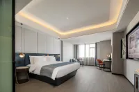 Yitel Collection Hotel (Lianyungang  Railway Station Hotel)