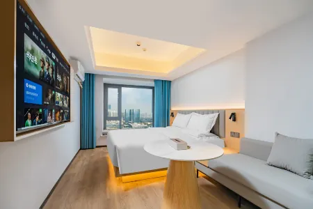 Haoke Collection Hotel (Chengdu East Railway Station West Square) Отели рядом с достопримечательностью «Sichuan Post and Telecommunication College»