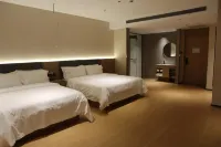 Binzhou Tangluyuan Hotel (Gongliu Street Lanbo Square Store) Hotels in Binzhou