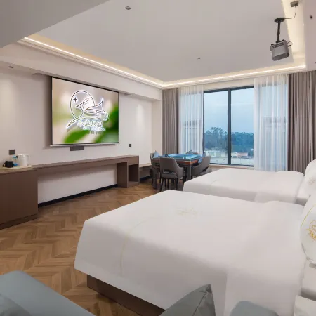 Xiaolu Chenke Hotel (Danzhou Guangcun Yintanzhan)