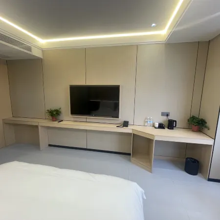 Jiulong Hotel