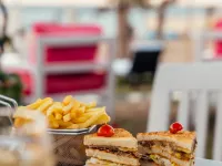 Paradise Inn Beach Resort Hoteles cerca de Playa Mamoura