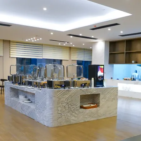 Daoxian Xiyue Hotel