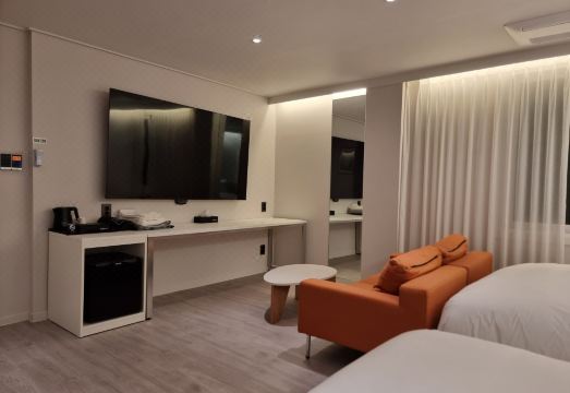 넘버25 호텔 김해시청점