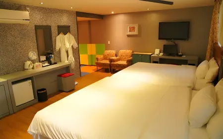 Hotel Rainbow