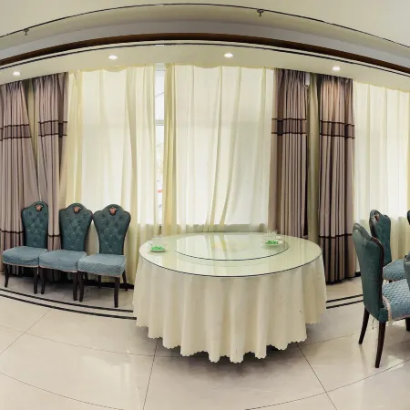 Akesai Hotel