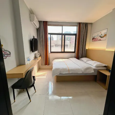 Shuntong Boutique Accommodation Отели рядом с достопримечательностью «Железнодорожная станция Чжанмутоу»