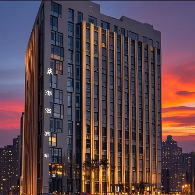 Fengdun Hotel (Qingdao North Railway Station) Hotels near Water Park