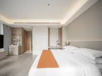Chongqing Lisi Peninsula Hotel (Jiangbeizui Financial City Branch)