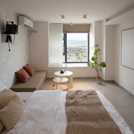 Fuzhou Xinyue Light Luxury Cinema Jiangjing Apartment