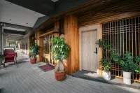 Magpie's Nest Homestay Hotels near Overseas Chinese Postal Relics Museum