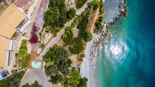 Penelope's Blue Sea Front Residenses Hôtels à : Glifa