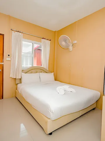 รูปภาพของร็อควู้ด เฮาส์ รีสอร์ท แอนด์ ทรงวาดนวดแผนไทยเพื่อสุขภาพ และสปา