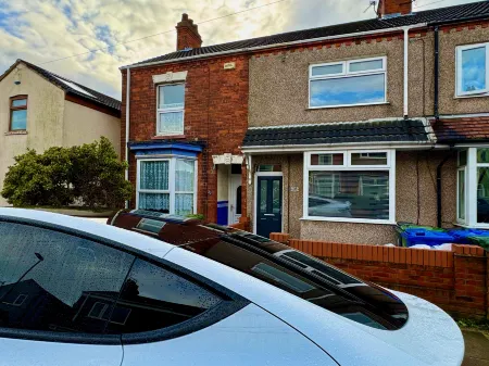 Freeston Great for Contractors or Family Holidays