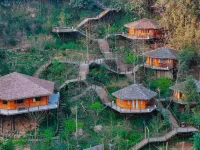 Sinai Bungalow & Hotel SaPa Hotels near Ta Phin Village