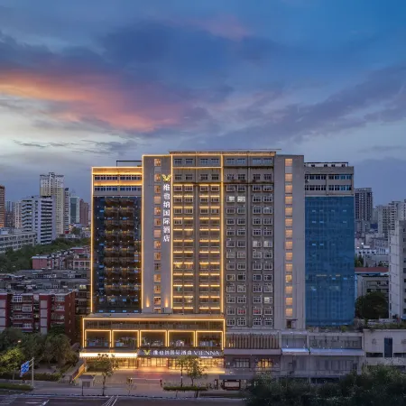 Vienna International Hotel (Luoyang Railway Station)