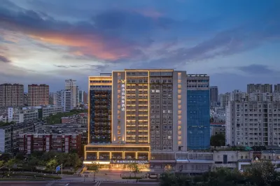 Vienna International Hotel (Luoyang Railway Station) Hotel in zona Jinyuan Station
