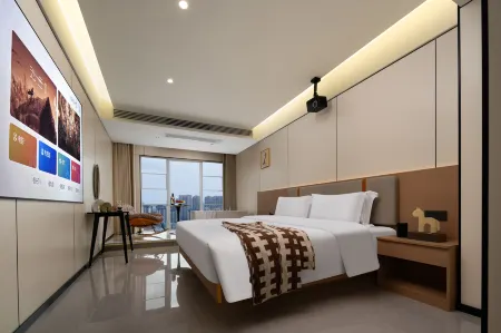 Saihao Hotel (Neijiang Wanda Plaza) Отели рядом с достопримечательностью «Zhang Daqian Memorial Hall»