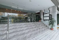 Maine Residences Tramo near NAIA Terminal Hotels in Pasay City