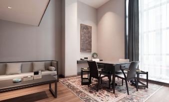 Walling Hotel(Auto Expo Center Jinyu Metro Station Branch)