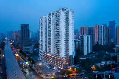 만주 호텔 (쉬둥 핀마오 후베이 대학교 지점) 쉬둥/서동 상업지구 호텔