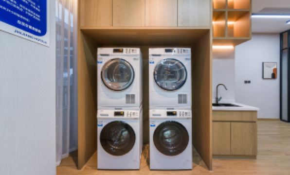 Magnolia Business Hotel (Jiaxing Nanhu Science and Technology City Branch)