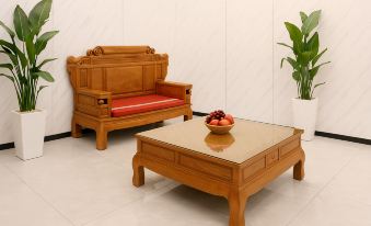 Jingyu Light Luxury Zhixiang Hotel (Longxi Community Branch)