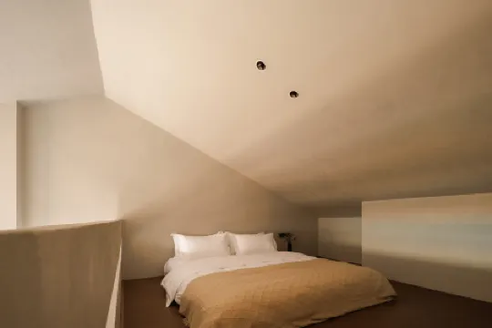 HEARTILY SEA VIEW MANOR