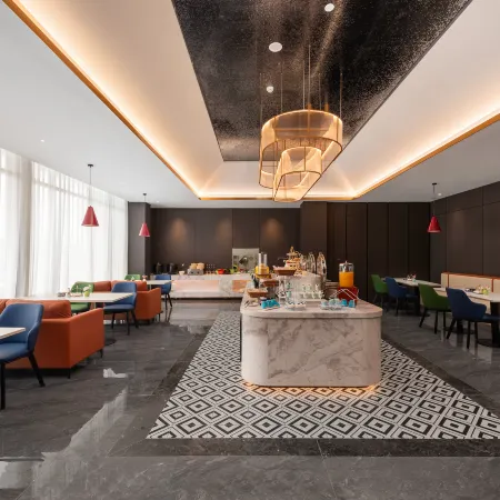 Zhenning Jiaxiyue Hotel