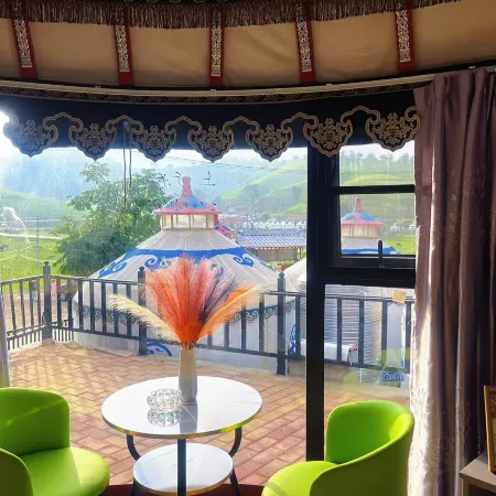 Yuxian Guanshan Tianxiang Farmhouse