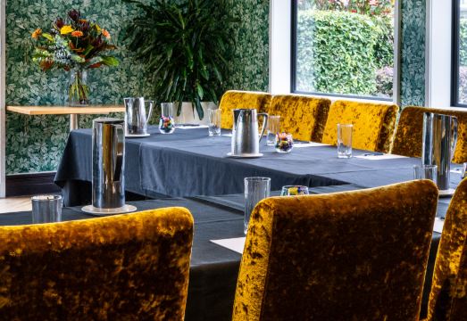 퀄리티 호텔 엘름 외관