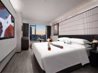 （Do A Land LAB Hotel (Jiaxiulou Branch, Fountain Pool Metro Station, Guiyang) Hotels near Dashizi Square