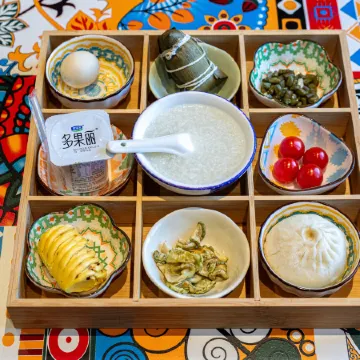 Yunmanli Garden Hot Sping  Resort  Homestay