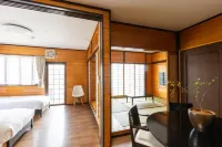 Kawaguchiko Country Cottage Ban Hotels in Fujikawaguchiko