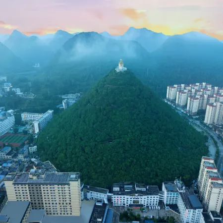 Xichou Yaslight Hotel (People's Hospital)