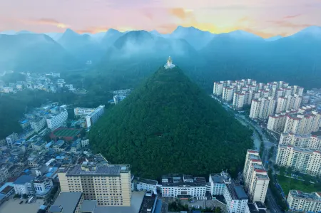 Xichou Yaslight Hotel (People's Hospital)