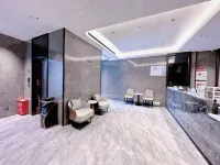 Jiamei Wanyue Hotel (Nanning Sanjie Liangxiang Chaoyang Metro Station Branch)