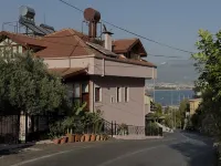 Casa Vagabundo Boutique Hotel Hotels near Red Tower