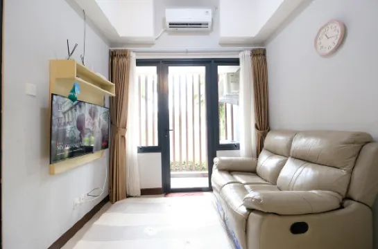Cozy Apartment, Easy Access Hotels in South Bogor