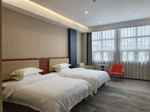 Yuanling Baiman Hotel (Junlin Tianxia)