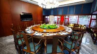 Pad Rest Hot Spring Holiday Inn Hotels in Weichang