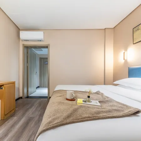 Anli&Hotel (Xianning Railway Station)